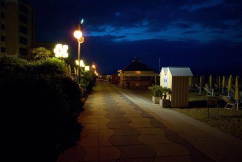 Hotel Arizona Lido di Jesolo Ngoại thất bức ảnh