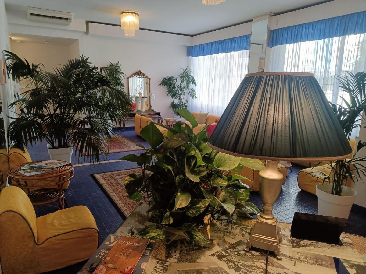 Hotel Arizona Lido di Jesolo Ngoại thất bức ảnh